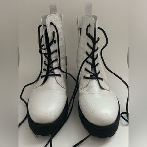 Ditrty Laundry White Faux Snakeskin Combat boot. Lug sole.